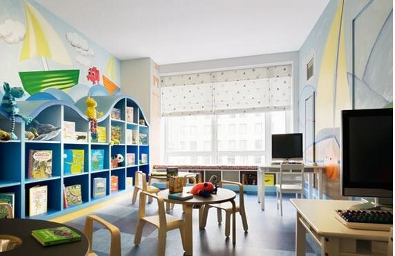 Building Photo - 135 Clarendon St