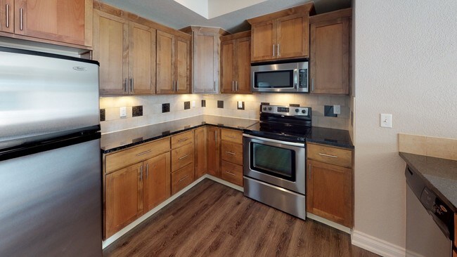 Plenty of cabinet space for storage - 1284 Downing