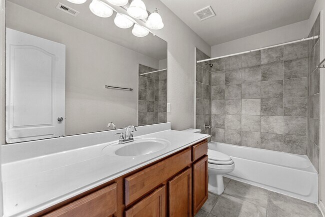 Building Photo - 28434 Lockeridge Creek Dr