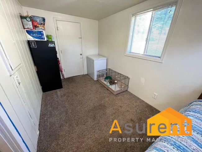 Building Photo - Beautiful Single-Level Home Located in the...