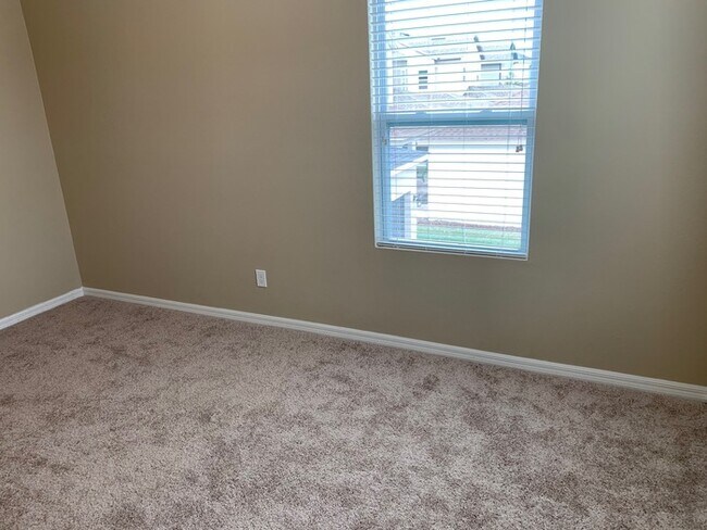 Building Photo - Garage Apartment in Winter Garden, Includes Utilities!