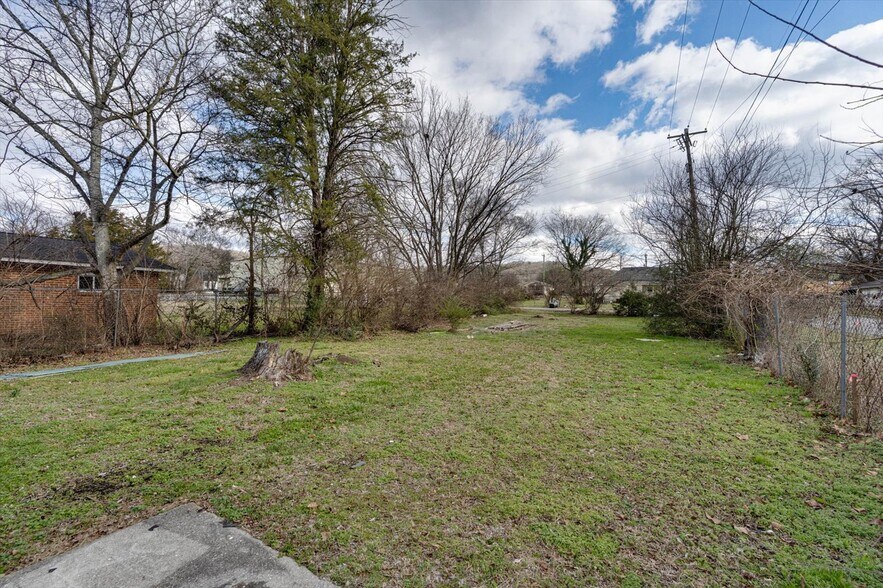 Building Photo - 2800 Curtis St