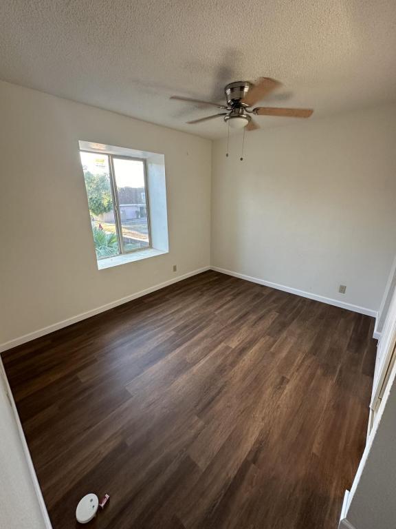 Building Photo - 3412 W El Caminito Dr