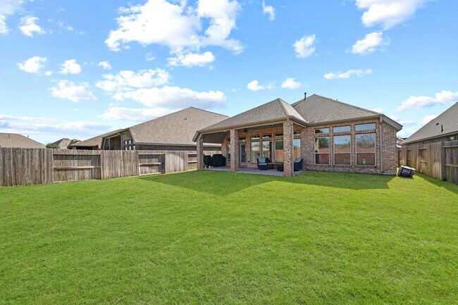 Building Photo - 10839 High Red Mesa