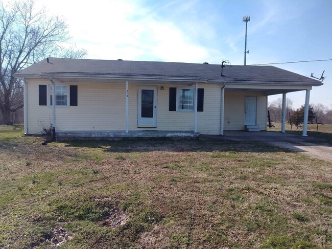 Primary Photo - 3 bedroom 1 bath ( Austin Tracy )