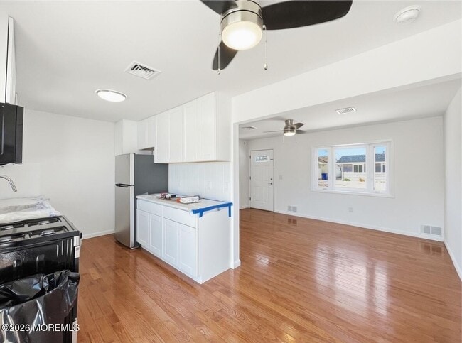 Building Photo - 1813 Capstan Dr