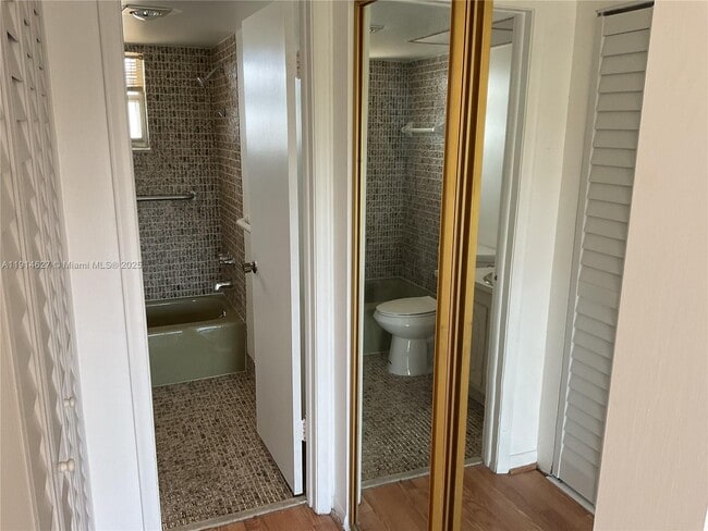 Building Photo - 251 Berkley Rd