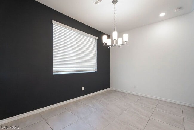 Building Photo - 7126 Calvert Cliffs St
