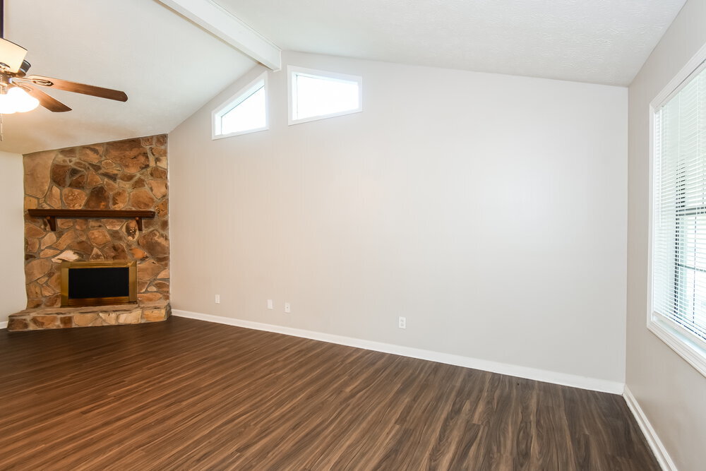 Building Photo - 5376 Whitney Ct