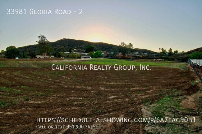 Building Photo - 33981 Gloria Rd