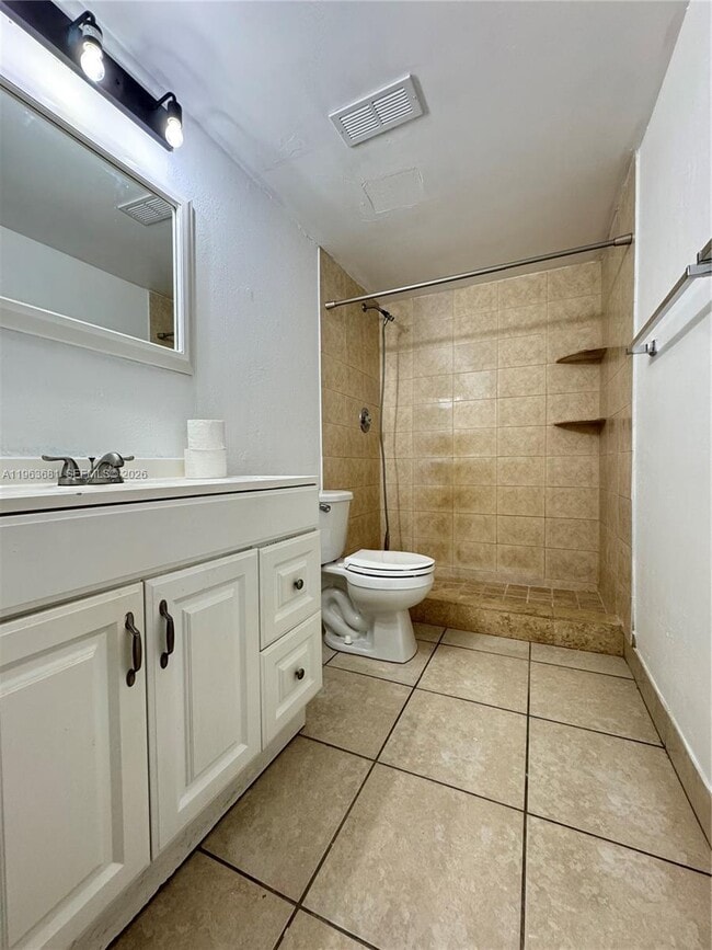 Building Photo - 8888 SW 131st Ct