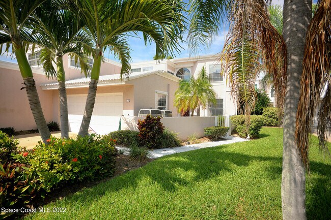 Building Photo - 412 La Costa St