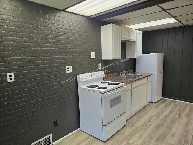 Building Photo - 1025 Butler Ave