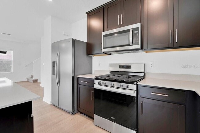 Building Photo - 33460 Binding Ties Ln