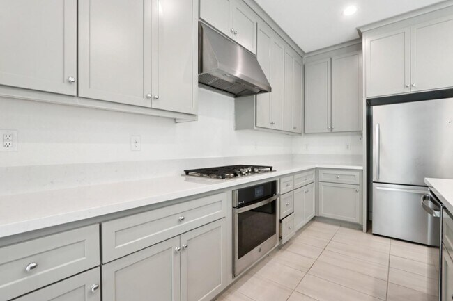 Building Photo - 1363 S Shields Ave