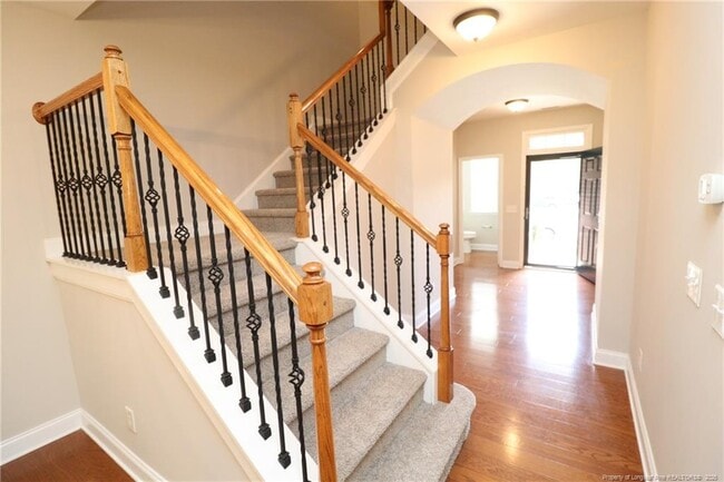 Building Photo - 218 Longchamp Ln