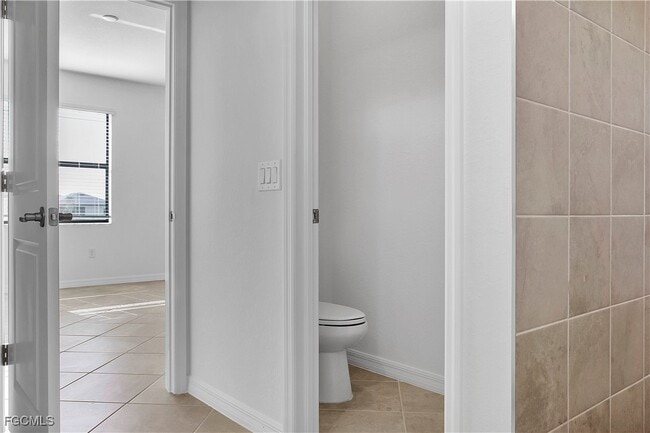 Building Photo - 14649 Palamos Cir