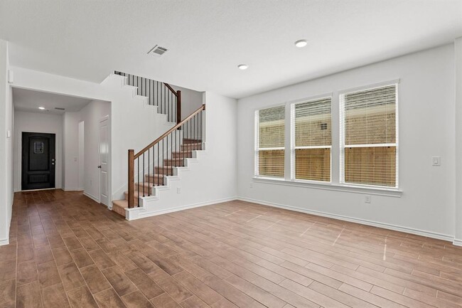 Building Photo - 14377 Cedar Shadow Dr