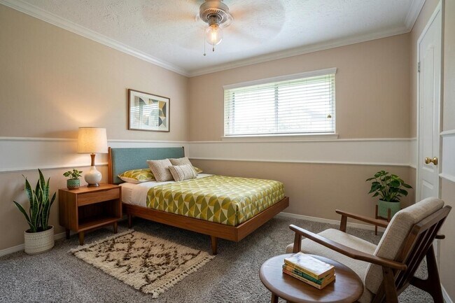 Building Photo - 17119 Mellow Ridge Dr