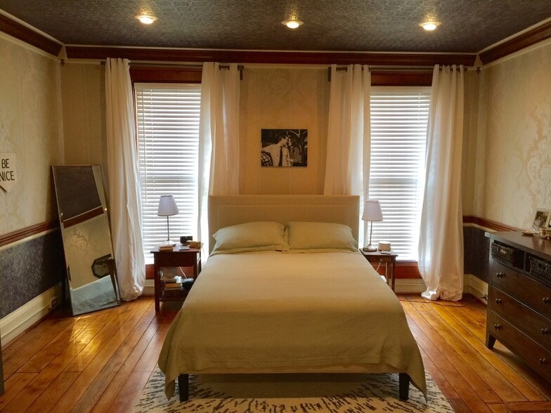 bedroom - 130 Park Pl