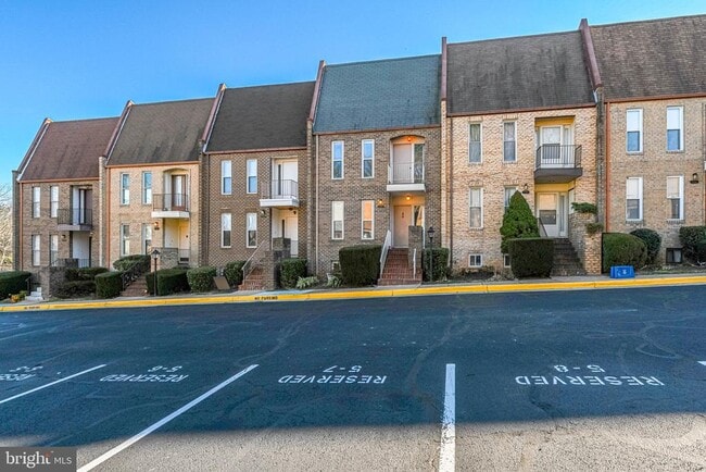 Building Photo - 1727 Cy Ct