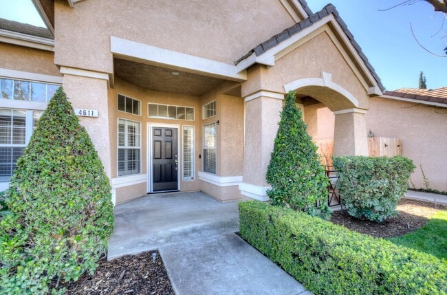 Building Photo - 4611 W Rio Bravo Dr