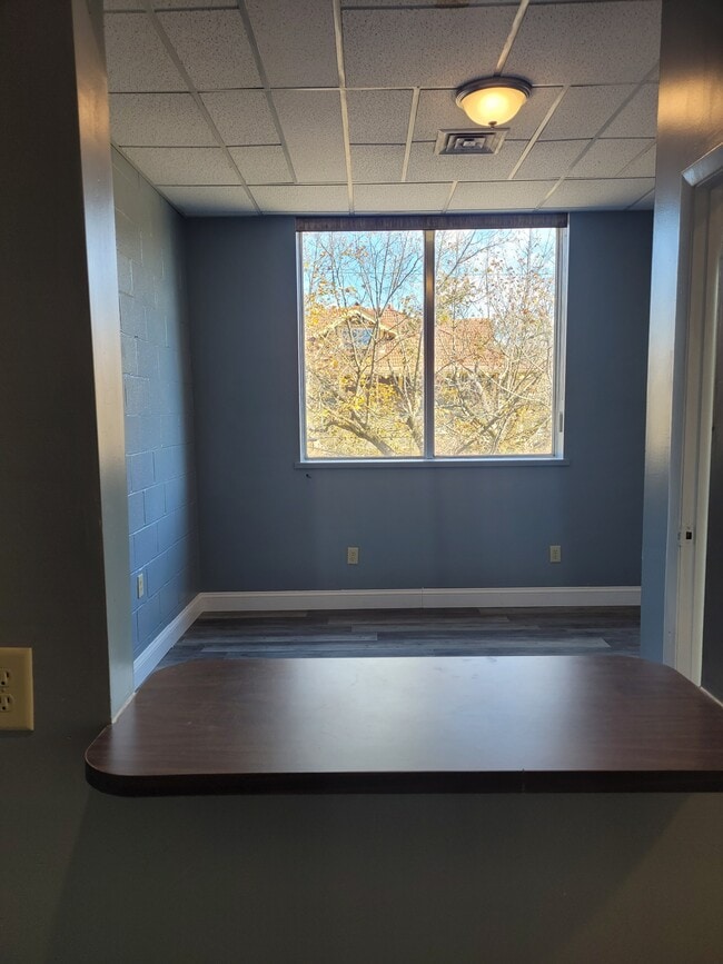 Building Photo - 1705 Genesee St