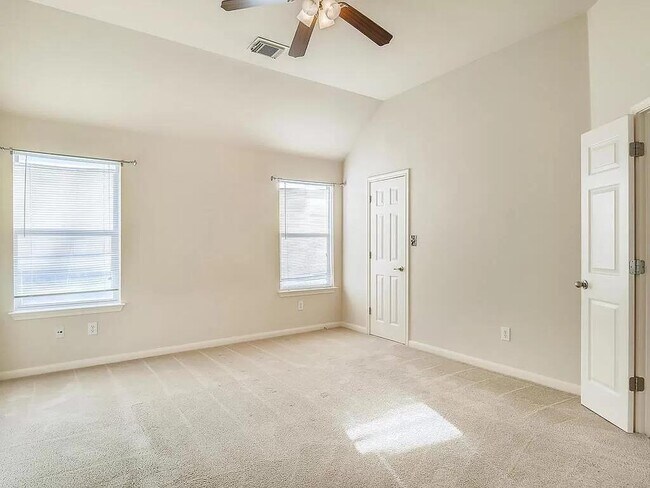 Building Photo - 1711 Brandon Keller Ct