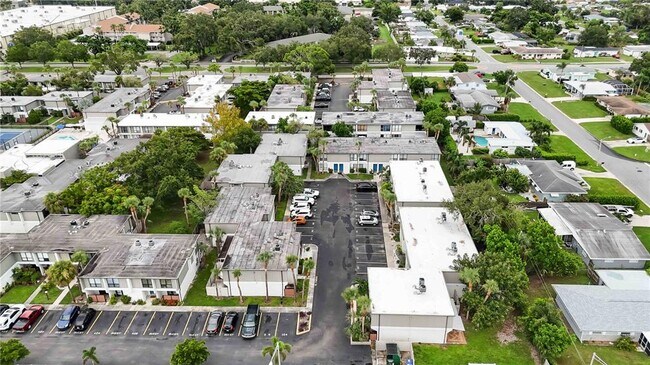 Building Photo - 4001 S Beneva Rd