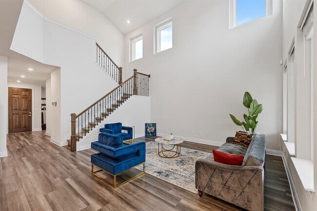 Building Photo - 2117 Prairie Oaks Dr