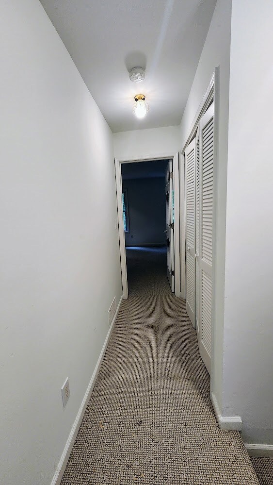 Upstairs Hallway - 5034 Laurel Bridge Dr SE