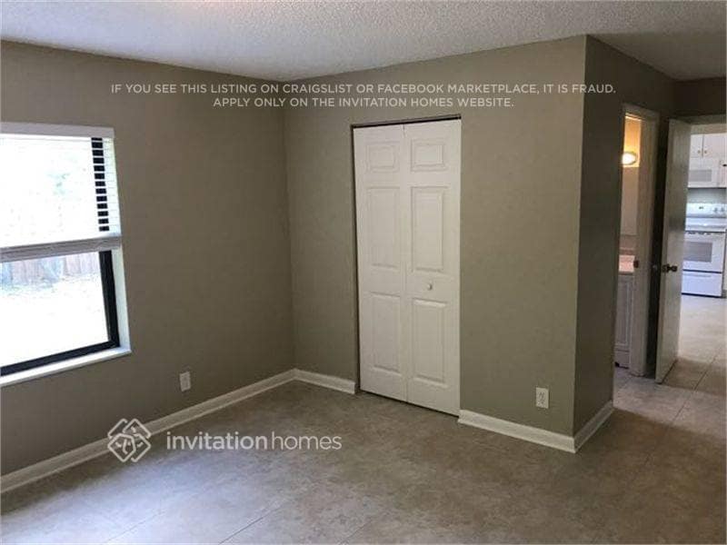 Building Photo - 5994 Ithaca Cir W
