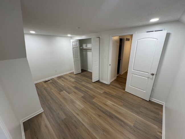 Building Photo - 1286 Stonegate Rd