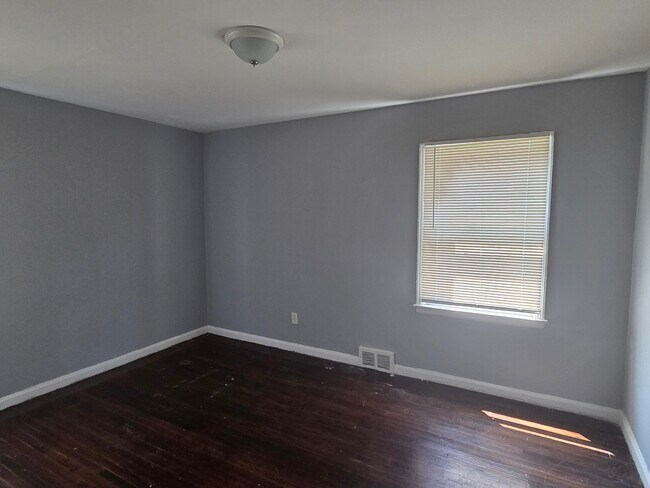 Building Photo - 18627 Curtis St