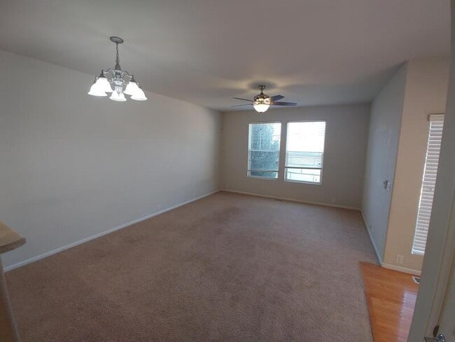 Building Photo - 8170 Elk River View