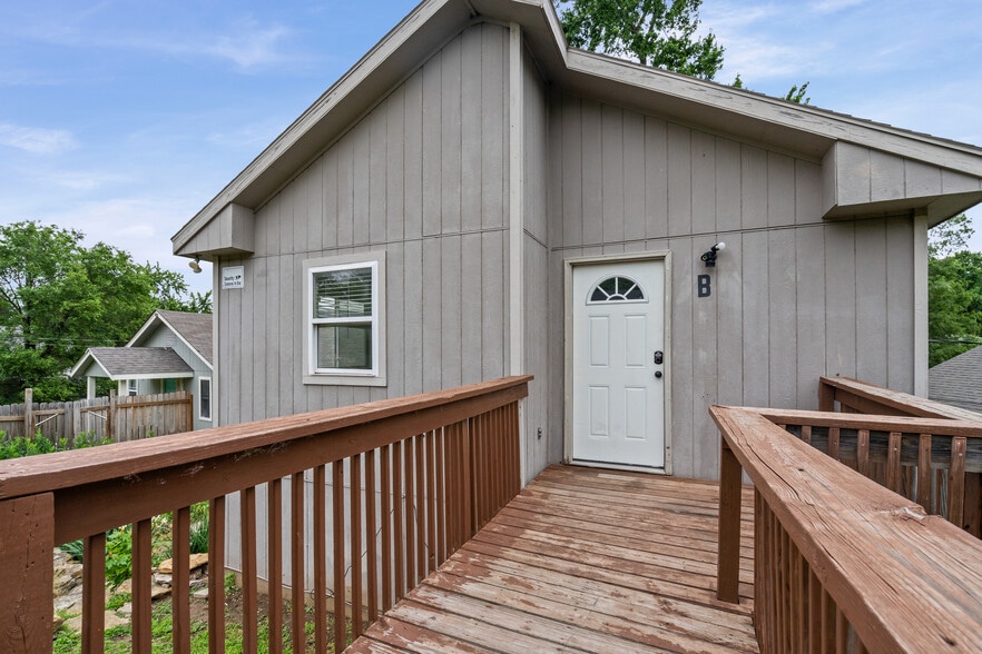 Building Photo - 504 Blue Ridge Blvd