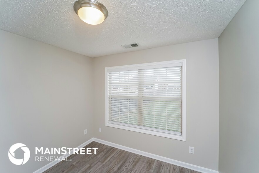 Building Photo - 8703 Chetwood Trace Dr