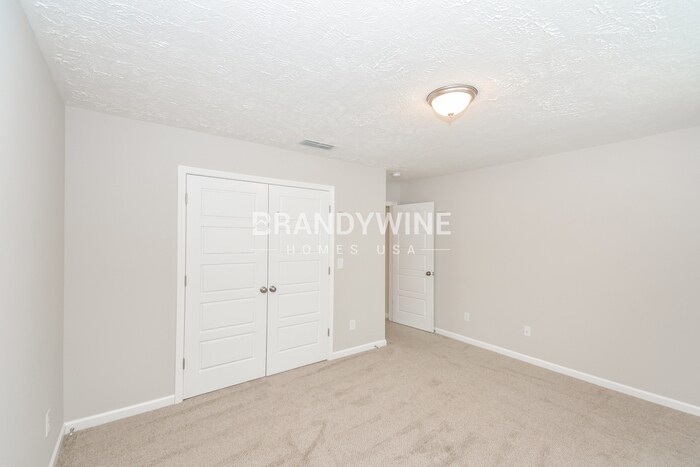 Building Photo - 3218 Clemons Cir