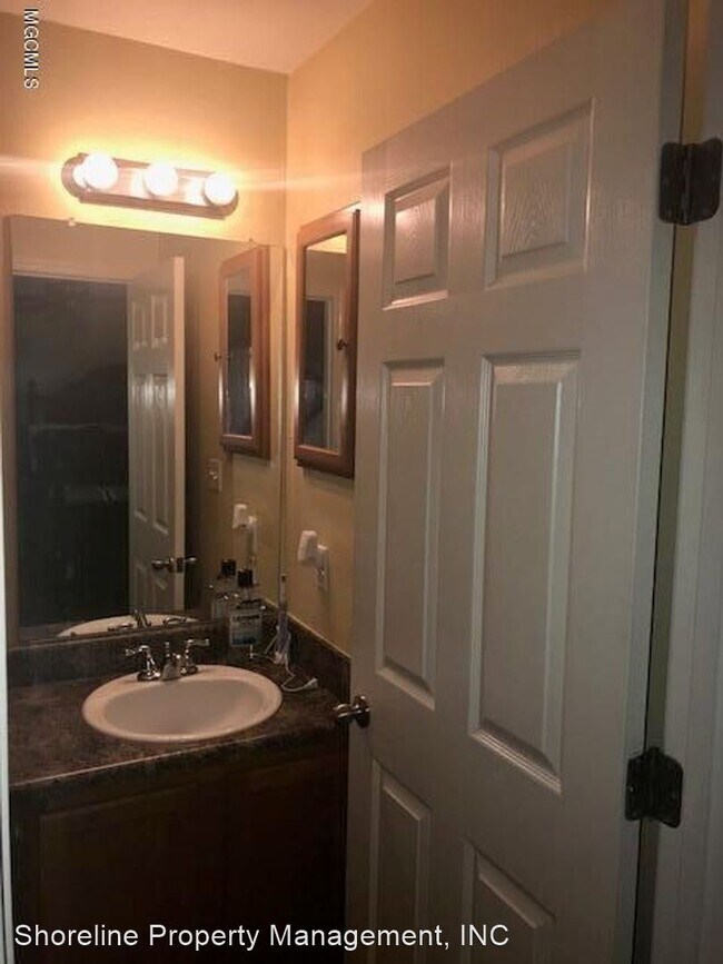 Building Photo - 3 br, 2 bath House - 5515 Quail Creek Circle