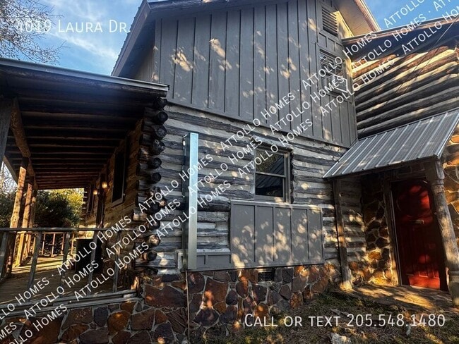 Building Photo - 4019 Laura Dr