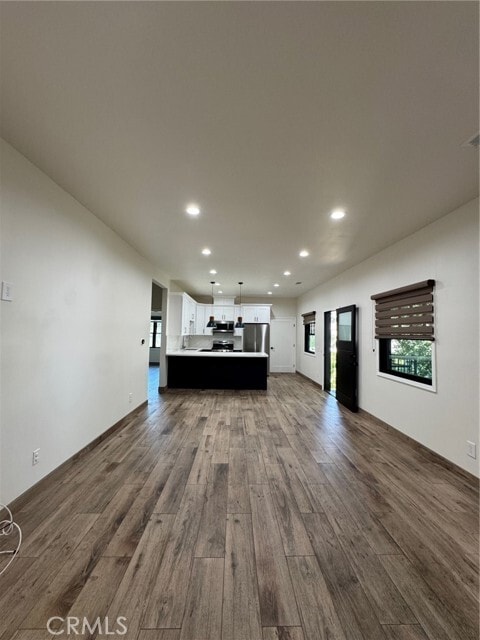 Building Photo - 122 E Brookdale Pl