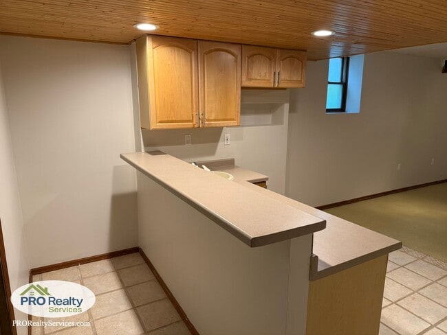 Building Photo - 2 Bedroom **50% off 1 Month's Rent with a November or December 2025 Move In**