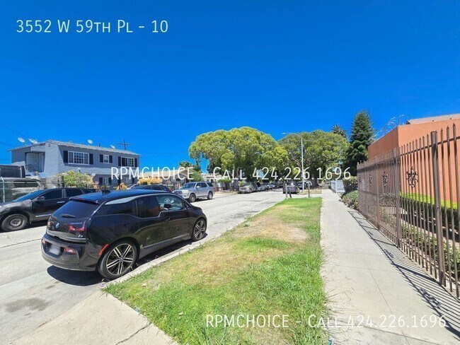 Building Photo - 3552 W 59th Pl