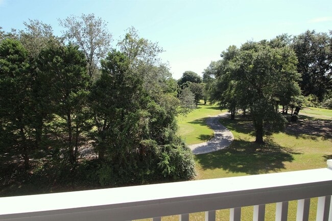 Building Photo - 5801 Oyster Catcher Dr