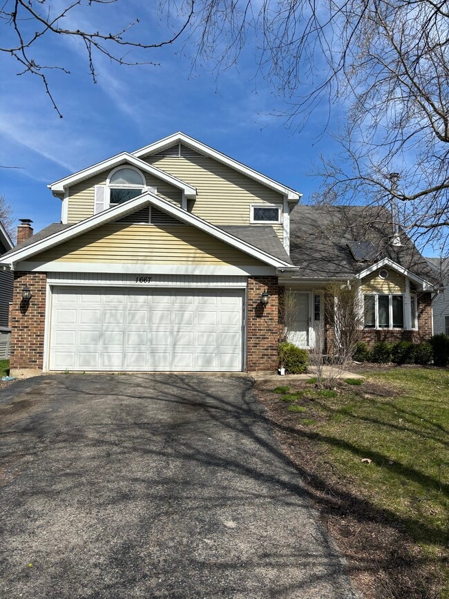Building Photo - 1667 Hinterlong Ln
