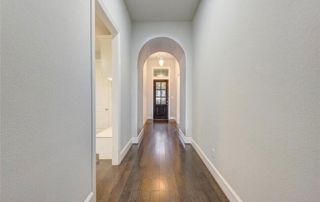 Building Photo - 29419 Wood Lily Dr
