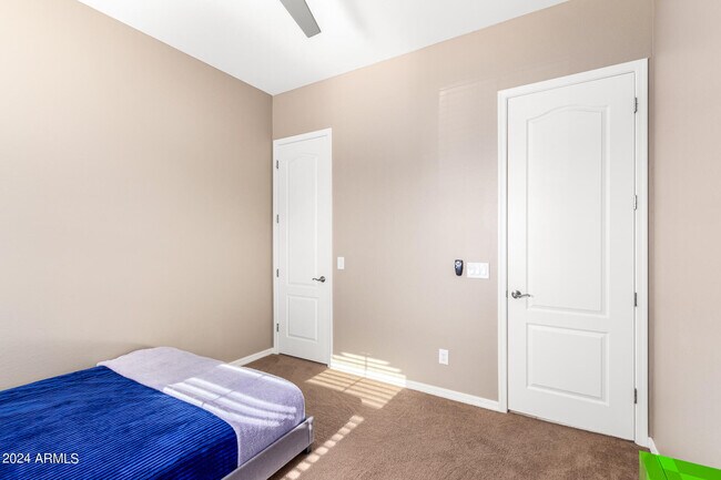 Building Photo - 14549 S 178th Dr