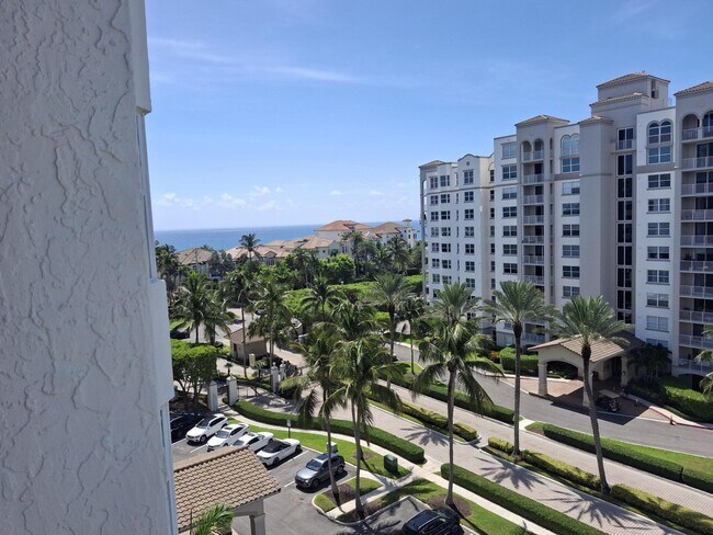 Building Photo - 3594 S Ocean Blvd