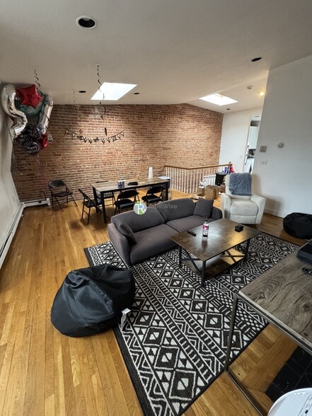 Building Photo - 480 Massachusetts Ave