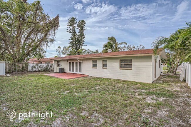 Building Photo - 4080 Bluefish Dr SE